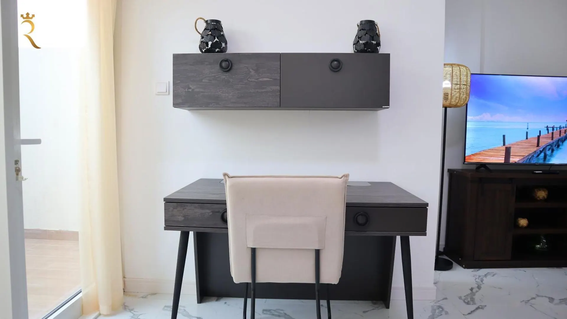 Aurora Your 2Br Duplex Transit Apartment In Masdar City Abú Dhabí 0*,